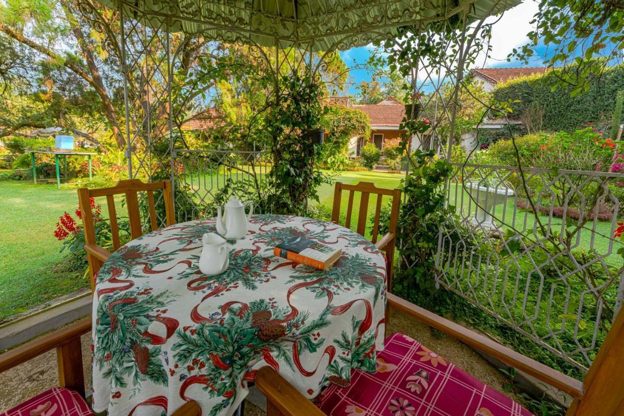 Belvilla The School Estate- Luxury Heritage Home In 200 Acres Madikeri Exteriör bild